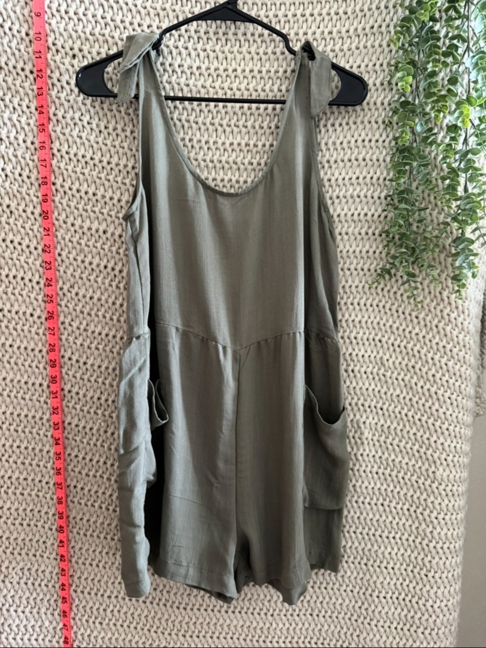 Final touch Thai strap romper women’s size medium